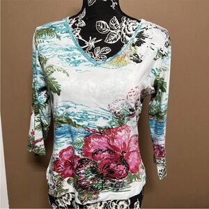 Fashque Shirt Size Small Long Sleeve Cotton Shirt Beach Design Floral Multicolor